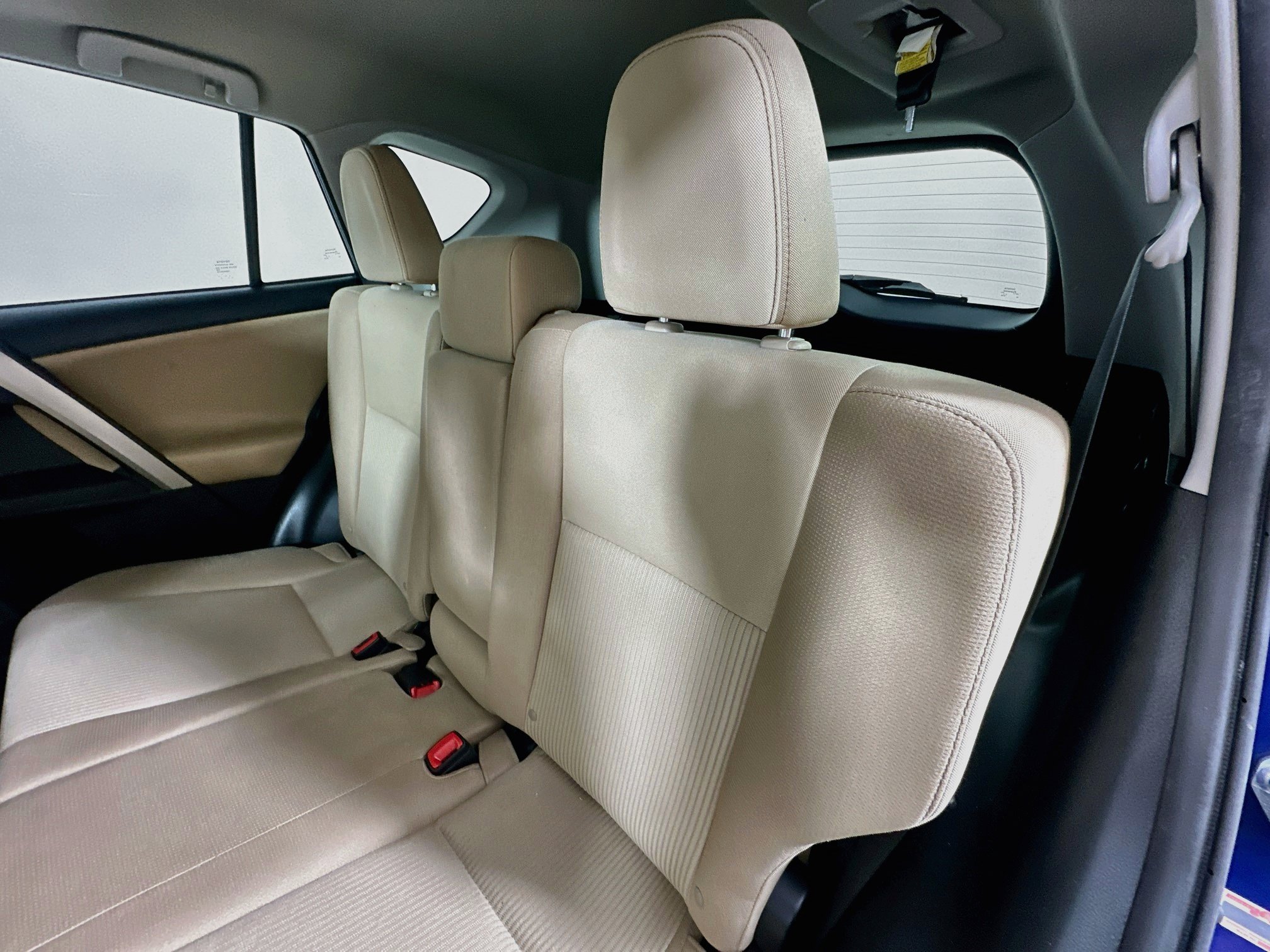 Used 2015 Toyota RAV4 XLE AWD/4WD image 23