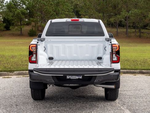New 2025 Ford Ranger Lariat AWD/4WD image 9