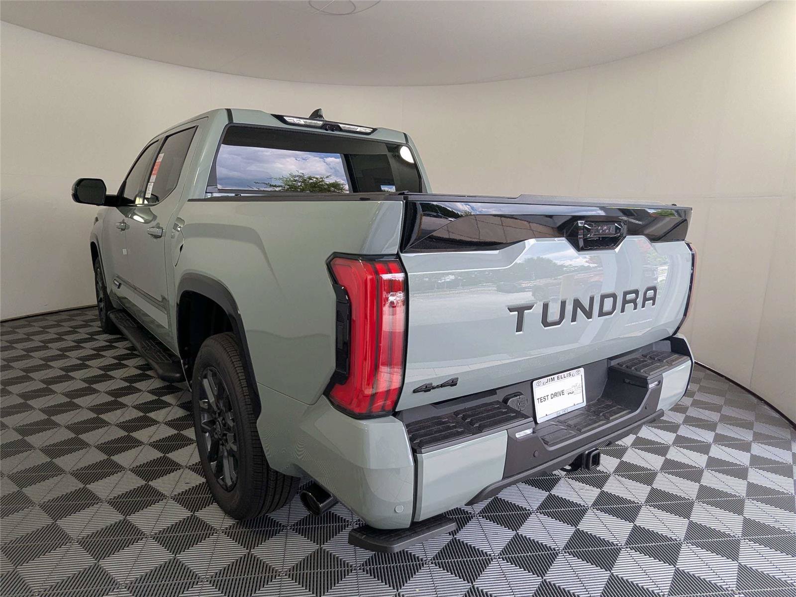 New 2026 Toyota Tundra Platinum AWD/4WD image 7