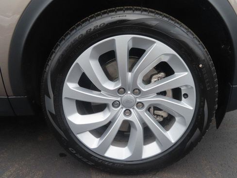 Used 2023 Land Rover Discovery Sport S AWD/4WD image 11