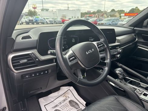 Used 2024 Kia Telluride EX X-Line image 13