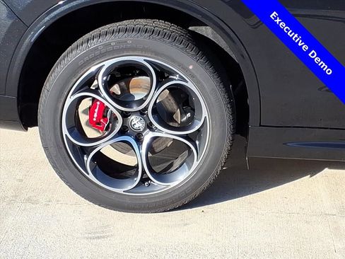 New 2025 Alfa Romeo Stelvio Sprint w/ Veloce Package image 6