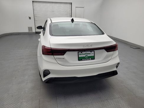 Used 2024 Kia Forte LXS FWD image 6