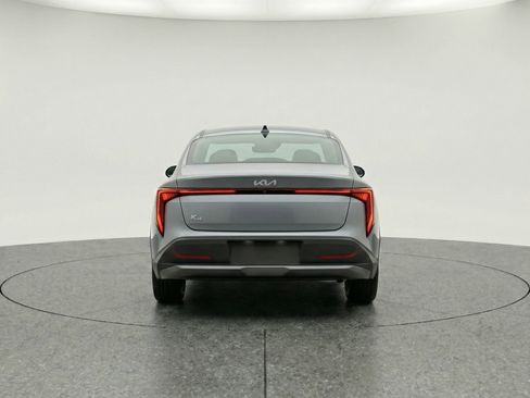 Used 2025 Kia K4 FWD image 7