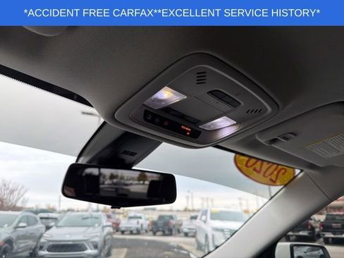 Used 2020 Chevrolet Traverse LT w/ LT Premium Package image 28