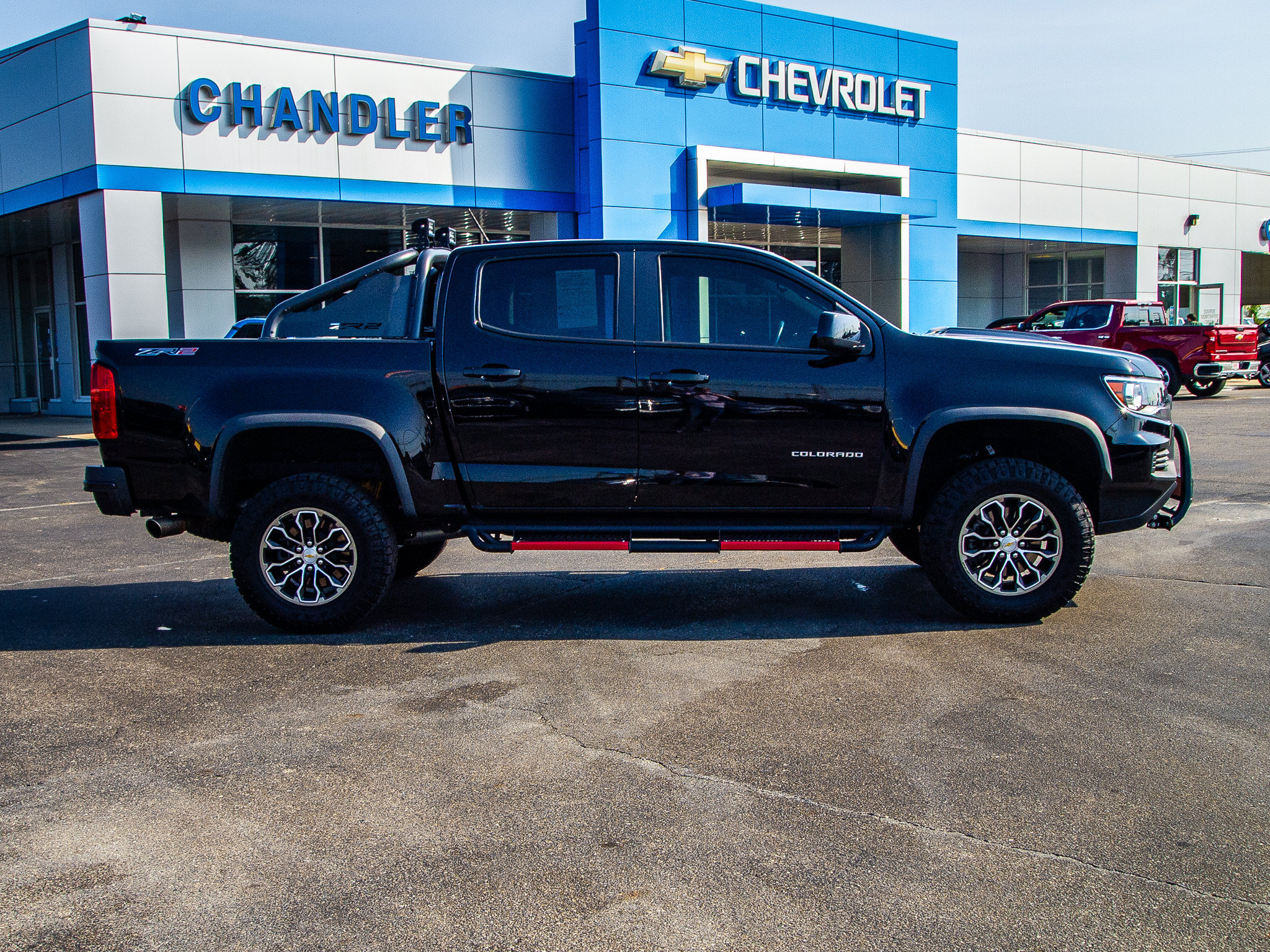 Used 2022 Chevrolet Colorado ZR2 AWD/4WD image 8