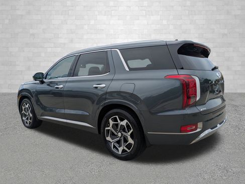 Used 2022 Hyundai Palisade Calligraphy w/ Winter Package FWD image 4