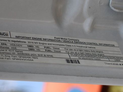 Used 2016 Ford F550 2WD Regular Cab Super Duty image 14