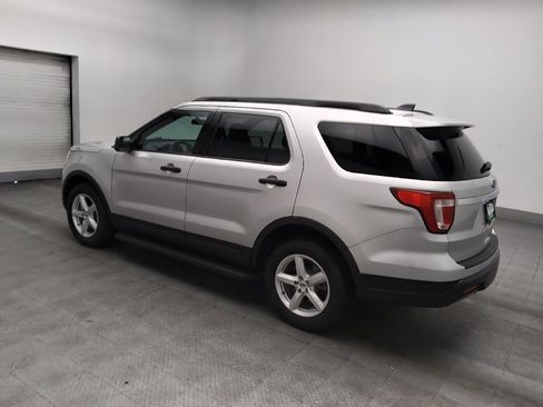 Used 2018 Ford Explorer 4WD image 3