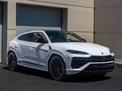 New 2026 Lamborghini Urus SE