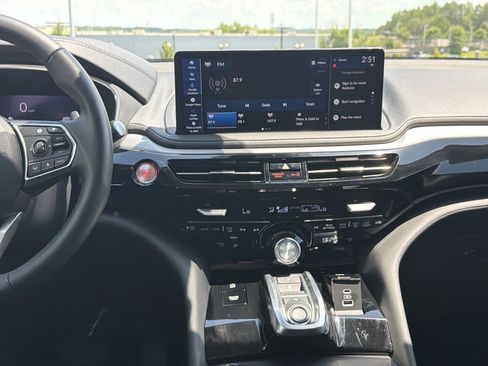 Used 2026 Acura MDX FWD w/ Technology Package image 30