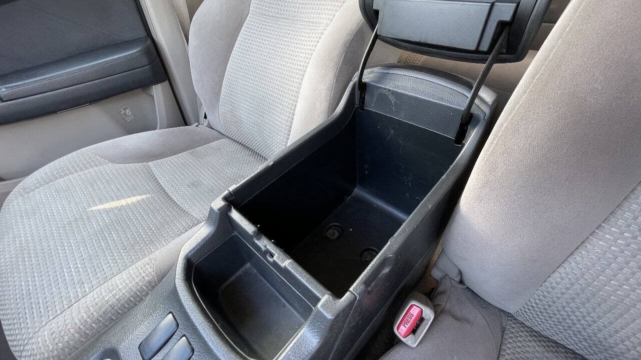 Used 2005 Toyota 4Runner SR5 RWD image 19