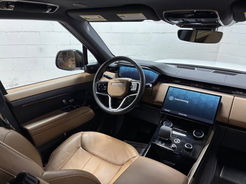 Used 2023 Land Rover Range Rover Sport SE AWD/4WD image 35