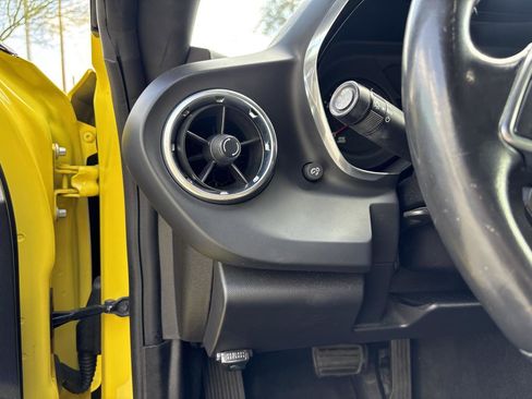 Used 2016 Chevrolet Camaro LT image 19