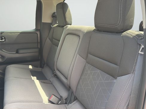 Certified 2025 Nissan Frontier SV RWD image 20