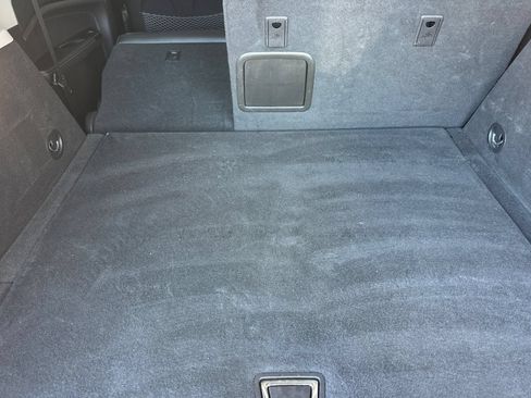 Used 2016 Cadillac SRX FWD image 16