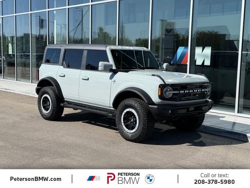 Used 2023 Ford Bronco Outer Banks w/ Sasquatch Package image 7
