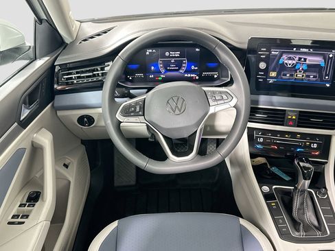 New 2026 Volkswagen Jetta SE image 23