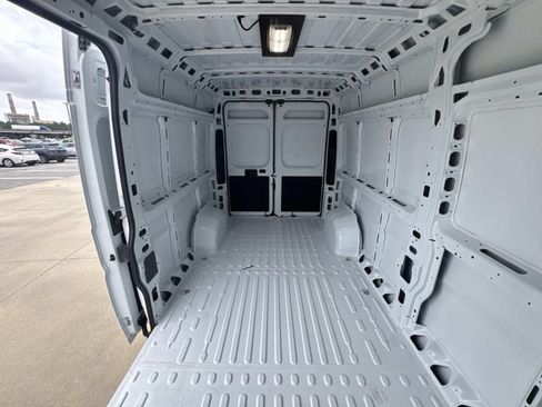 New 2026 RAM ProMaster 2500 w/ Convenience Group FWD image 11