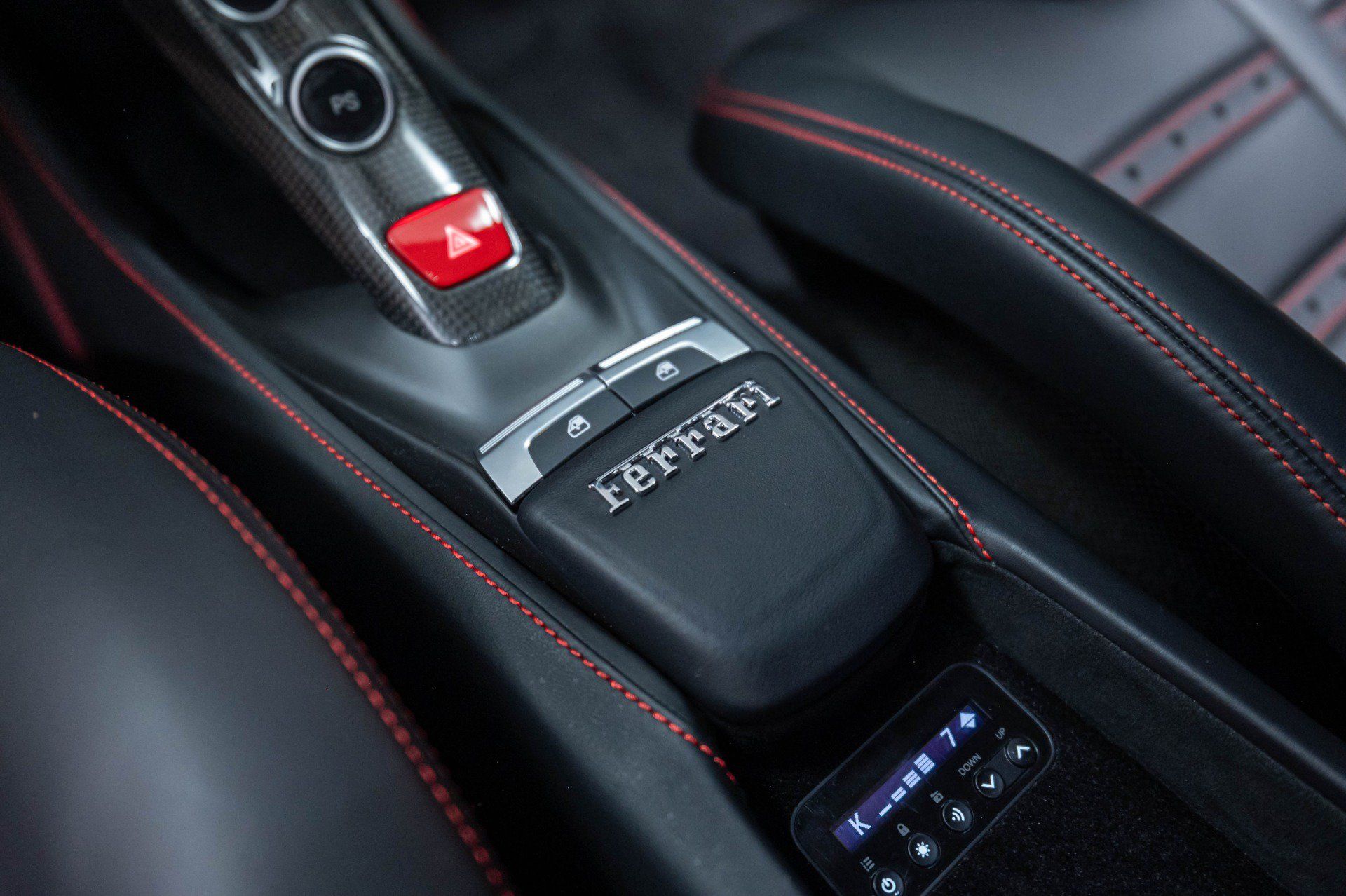 Used 2018 Ferrari 488 GTB RWD image 38