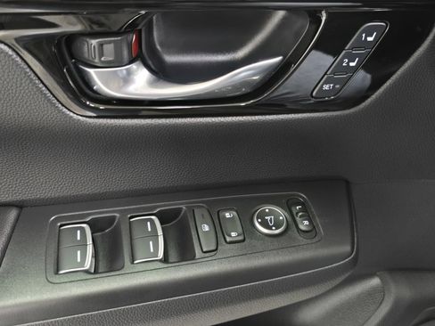 Used 2025 Honda CR-V EX-L image 24