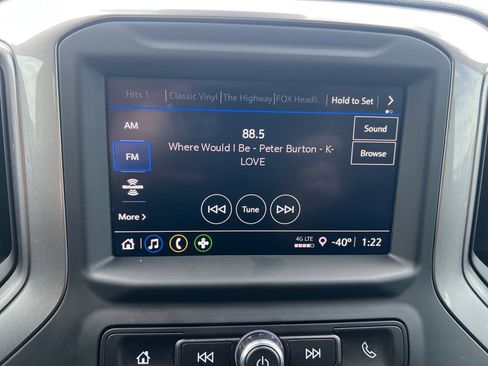 Used 2024 Chevrolet Silverado 1500 Custom image 8