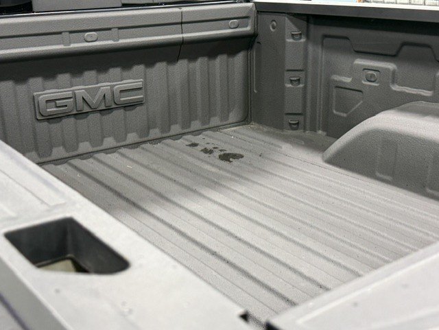 Certified 2024 GMC Sierra 1500 Elevation w/ Elevation Premium Package AWD/4WD image 4