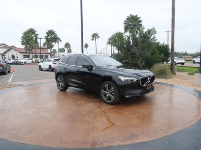 Used 2019 Volvo XC60 T5 Momentum w/ Protection Package Premier