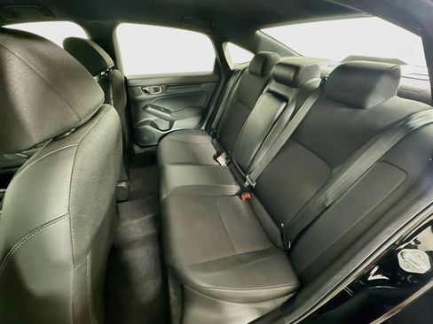 Used 2025 Honda Civic Sport image 26