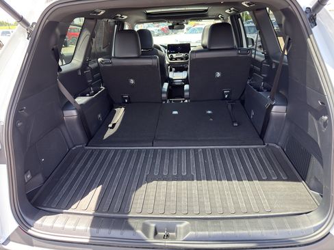 Certified 2026 Toyota Grand Highlander AWD Hybrid image 14