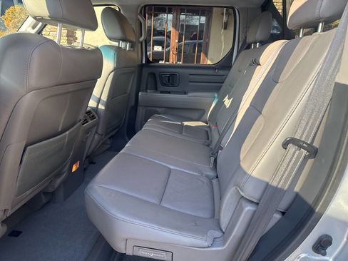 Used 2011 Honda Ridgeline RTL image 10