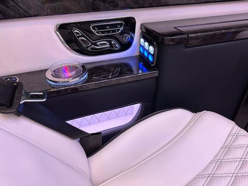 Used 2024 Mercedes-Benz Sprinter 3500 image 7