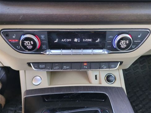 Used 2024 Audi Q5 e Premium Plus image 27