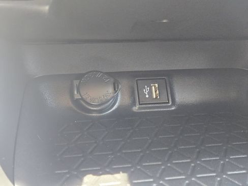 Used 2025 Toyota RAV4 LE FWD image 22