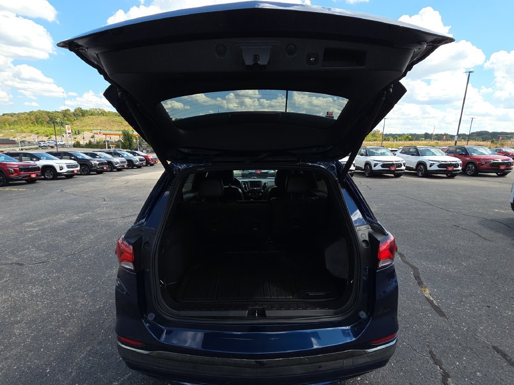 Used 2022 Chevrolet Equinox RS w/ LPO, Floor Liner Package FWD image 31