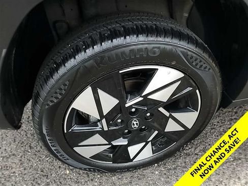 Used 2025 Hyundai Kona SEL AWD/4WD image 21