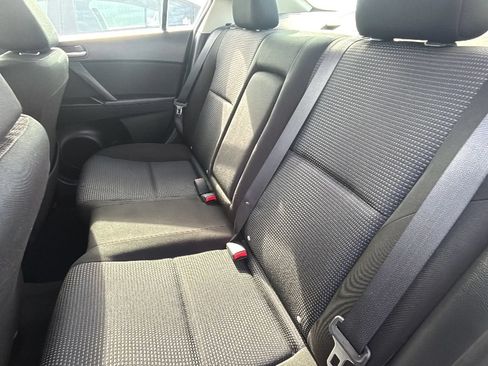 Used 2013 MAZDA MAZDA3 i Touring FWD image 11
