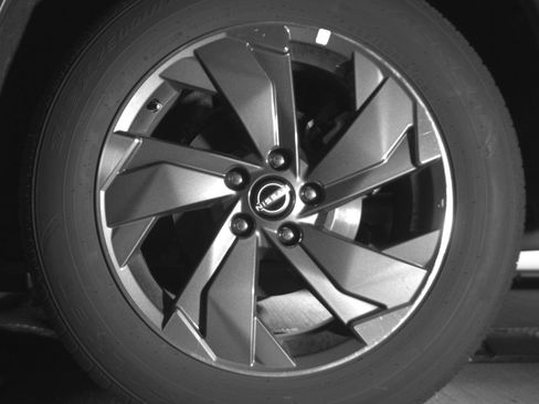 Used 2025 Nissan Rogue SV FWD image 14