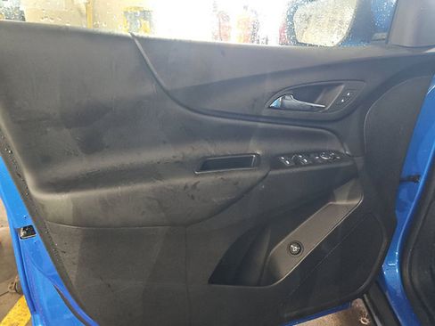 Used 2024 Chevrolet Equinox LT AWD/4WD image 19