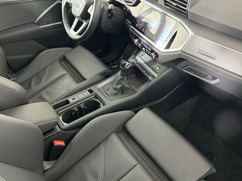 Used 2025 Audi Q3 2.0T Premium w/ Convenience Package image 15