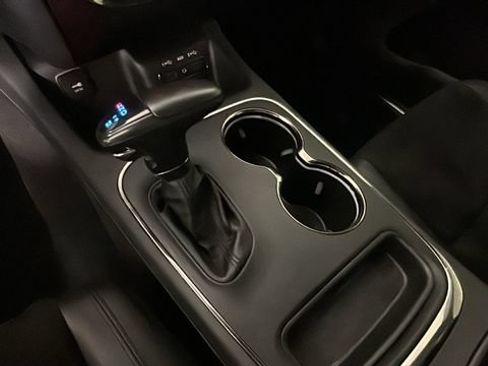 Used 2019 Dodge Durango GT AWD/4WD image 21