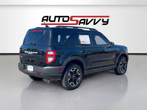 Used 2023 Ford Bronco Sport Outer Banks w/ Tech Package image 7