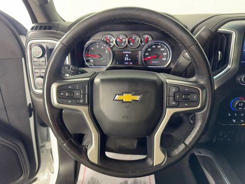 Used 2022 Chevrolet Silverado 2500 LTZ w/ LTZ Convenience Package AWD/4WD image 12