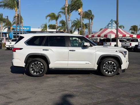 Used 2024 Toyota Sequoia Limited AWD/4WD image 4