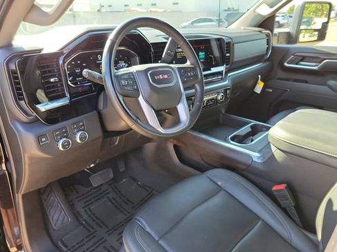 Used 2025 GMC Sierra 2500 SLT w/ Texas SLT Premium Package AWD/4WD image 17