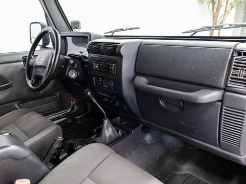 Used 2006 Jeep Wrangler Unlimited image 12