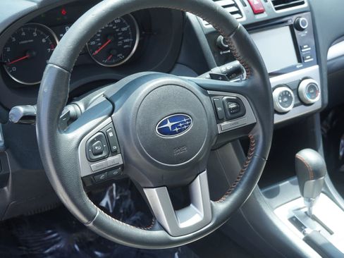 Used 2016 Subaru Crosstrek 2.0i Premium image 32