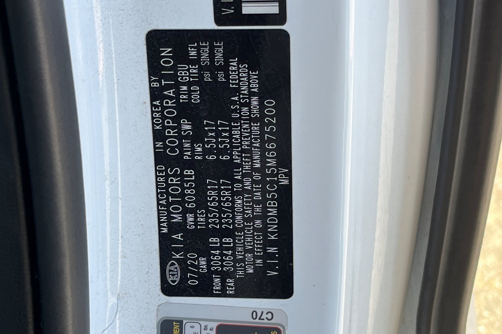 Used 2021 Kia Sedona LX FWD image 11