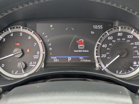 Used 2023 Toyota Highlander LE image 21