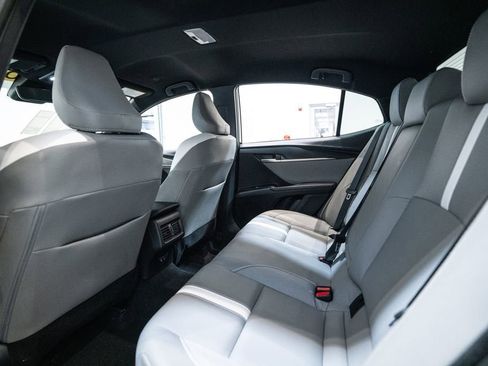 Certified 2025 Toyota Camry SE w/ Convenience Package image 33